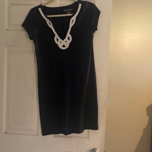 Lilly Pulitzer Dark Blue Top with White Trim